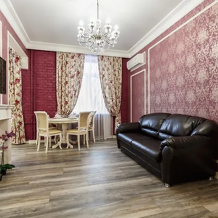 Royal Rent 2
