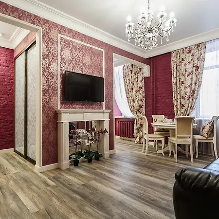 Royal Rent 2 *